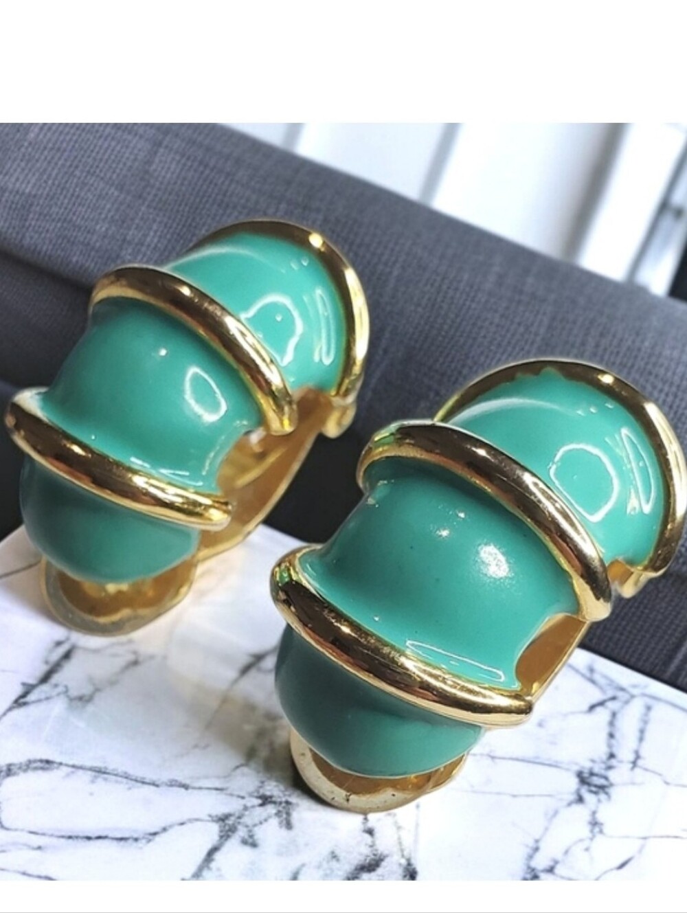Donald Stannard Vintage 80"s Chunky Tourquoise Enamel Clip-on Earrings